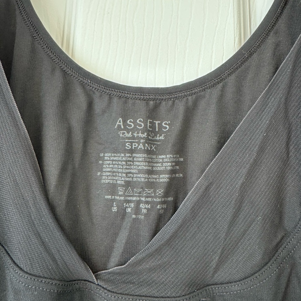 SPANX Women's Black Cami Slip